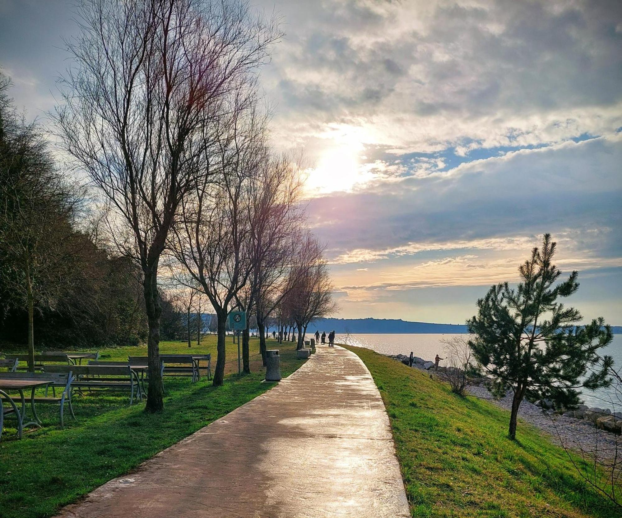 M&M Sunset Apartments Portorož Buitenkant foto